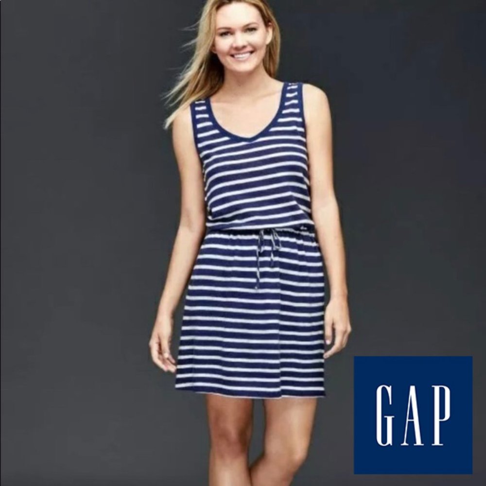 EUC! GAP navy/white striped dress - sz. MTall